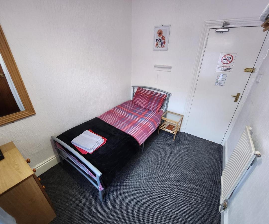 Hotel The Moorfield Blackpool Esterno foto